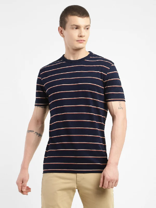 Men's quick-dry casual t-shirt-Men's Striped Slim Fit T-shirt