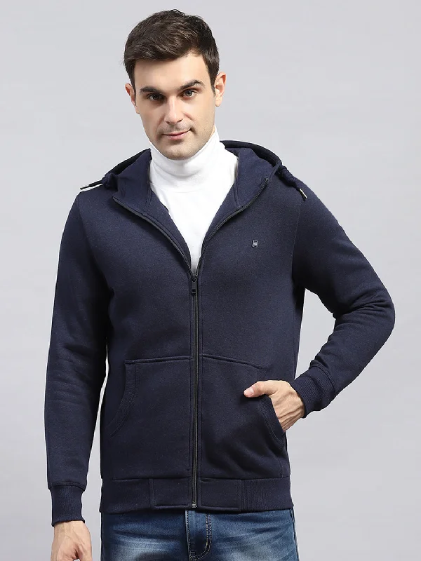 Men's eco-conscious running hoodie-Men Navy Blue Solid Hooded Full Sleeve Sweatshirt