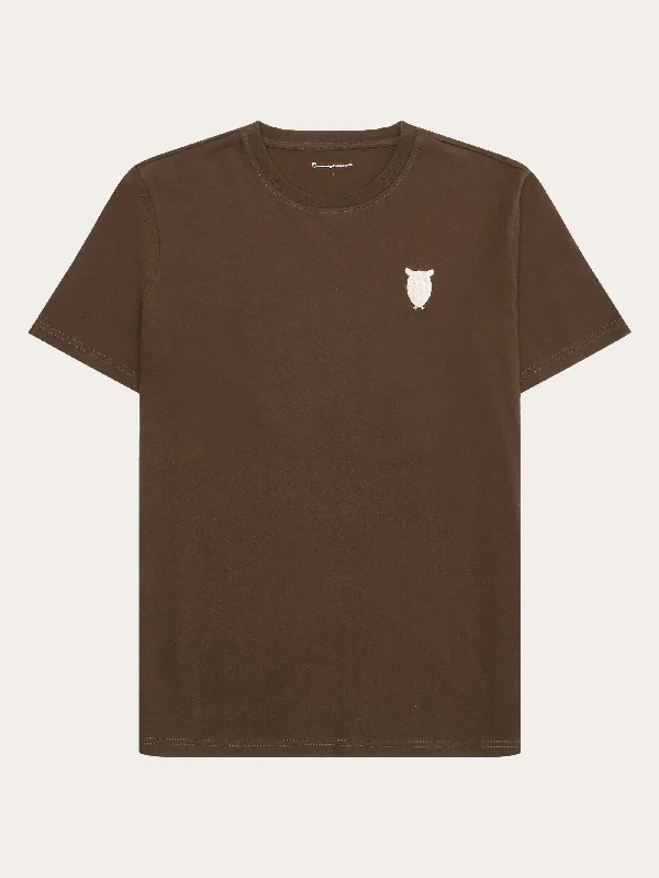 Men's bold stripe t-shirt-Regular fit owl chest embroidery t-shirt - Demitasse (brown)